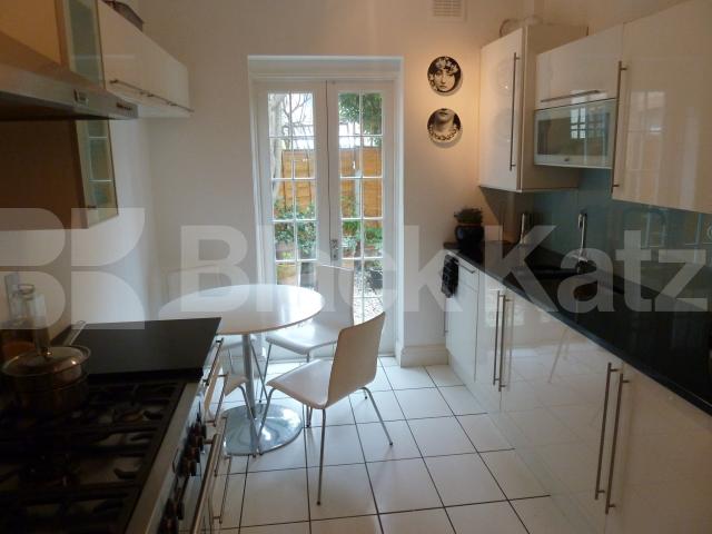 			New Instruction, 2 Bedroom, 1 bath, 1 reception Flat			 Liverpool Road, Barnsbury Islington 